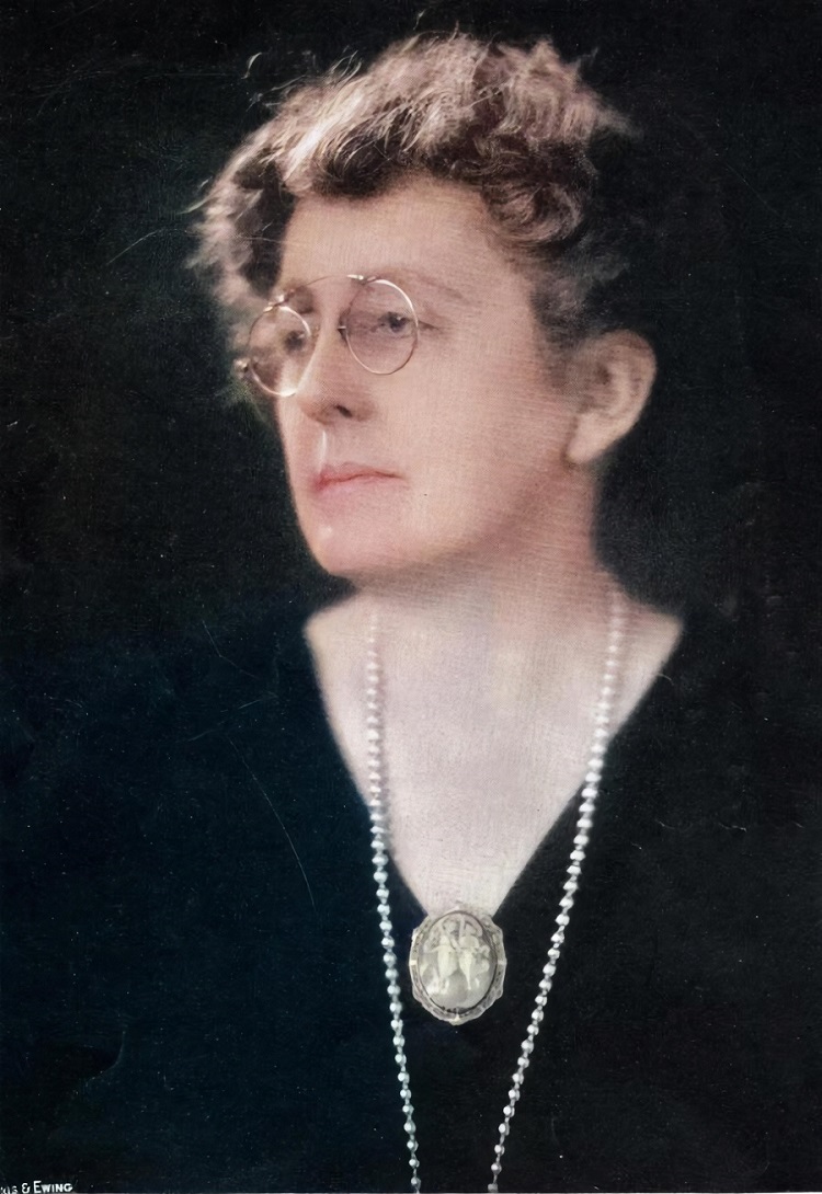 August Dillman Thomas